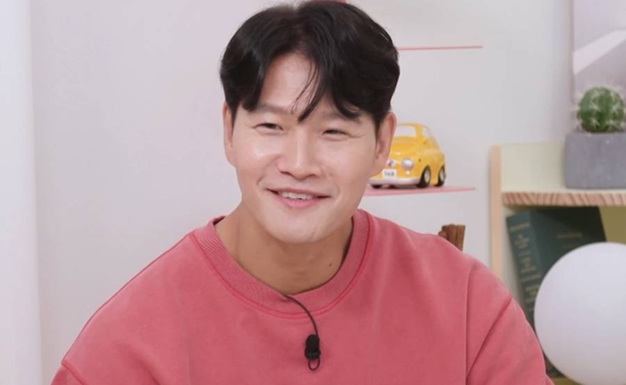 '새신랑' 김종국, 작은 눈에 굴욕…"승무원, 자는 줄 알고 모니터 끄고 이불 덮어줘"('옥문아')