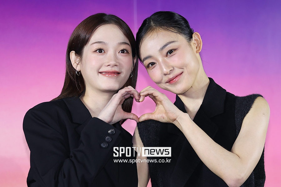 [포토S] 이유미-전소니, 사랑스러운 투샷