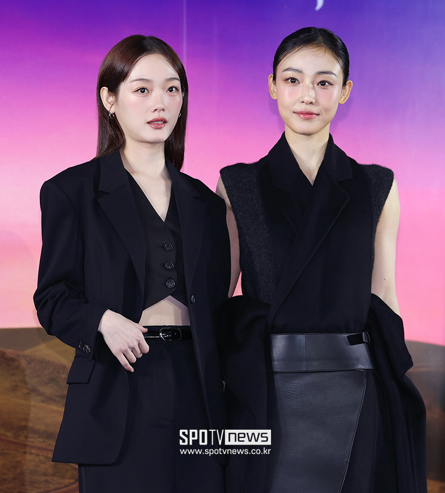 [포토S] 이유미-전소니, '기대하세요'