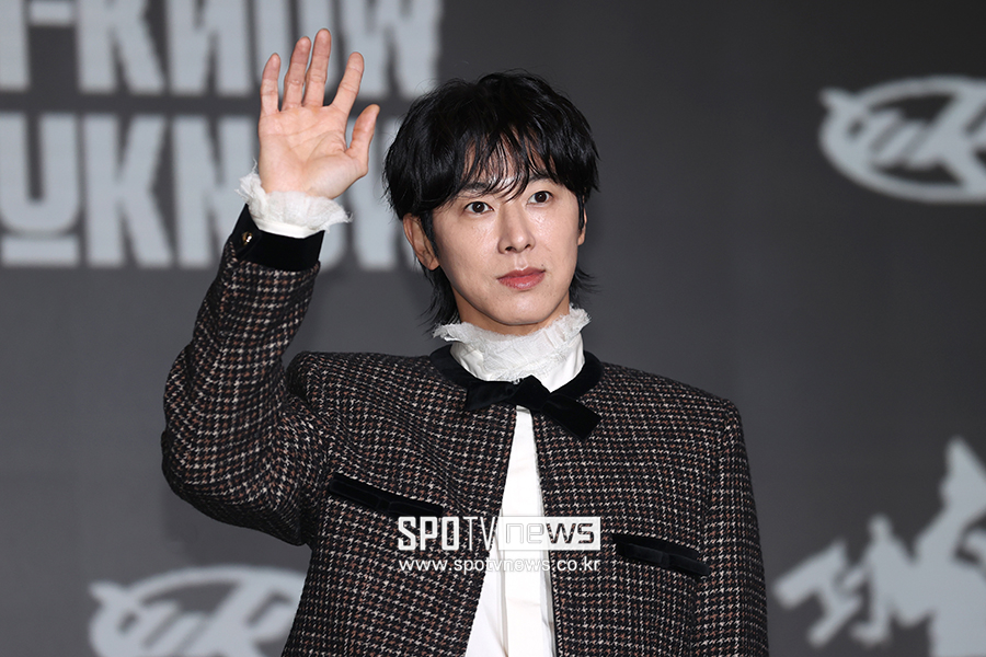 [포토S] 솔로 첫 정규 앨범으로 돌아온 유노윤호
