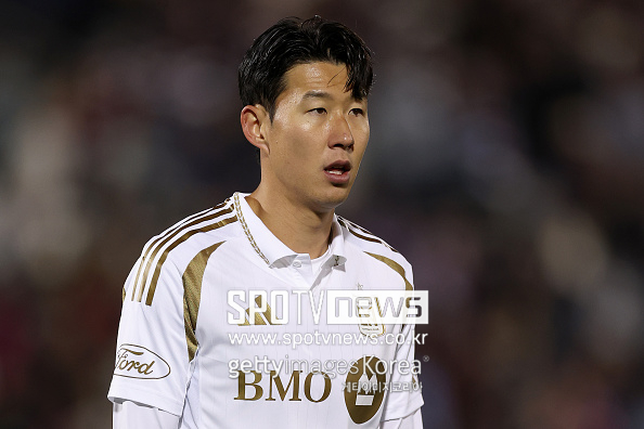 33세 나이에 자기 향한 비판 정면 반박...손흥민, MLS 입성 석 달 만에 신인상 후보 등극→2위 차지