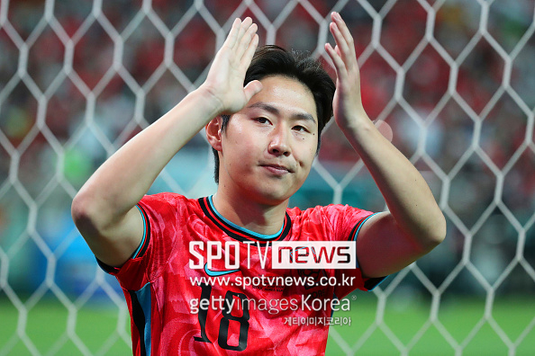 이강인 박수 짝짝짝, 한국 월드컵 첫 승에 환호…“조 1위 토너먼트 진출” 다짐 FIFA “韓 U-17 대표팀→상당히 끈끈하고 조직적” ‘오피셜’ 공식채널 극찬
