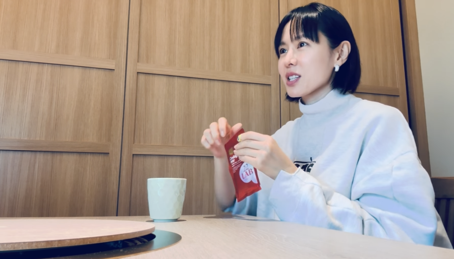 '43세' 손예진, 단발 하고 스무살은 어려보여…♥현빈이 반한 미모