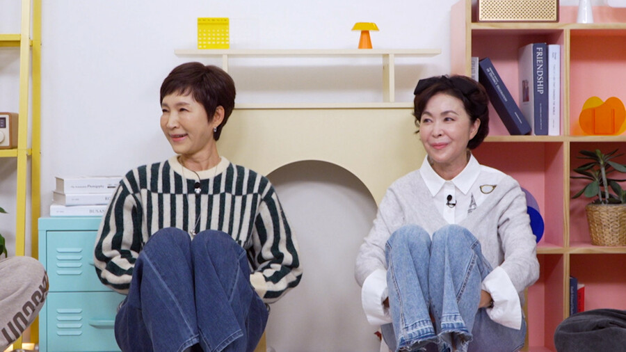 '64세' 김보라, 재혼 풀스토리 "♥남편에 첫눈에 반해…먼저 혼인신고 제안"('옥문아들')