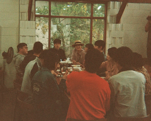▲ 응답하라 1988 10주년 MT. 출처| 채널 십오야