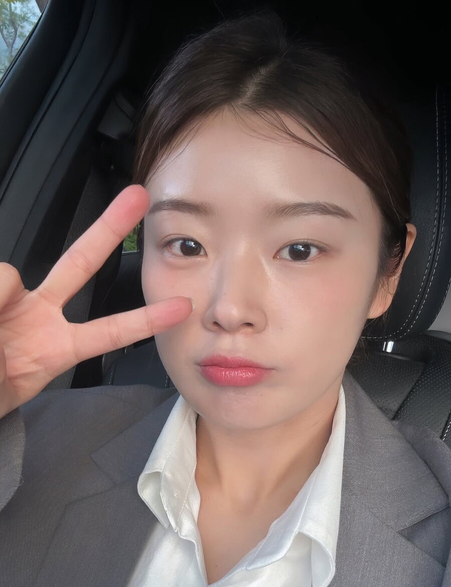 '낭만 결혼식'으로 조회수 터진 '진짜부부' 이혼…송수연 "아이 위해 끝냈다"