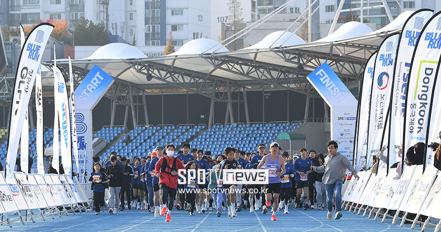 [포토S] 블루런 마라톤 출발!
