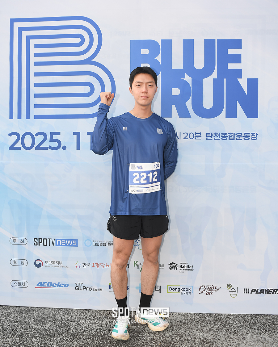 [포토S] 강준규, '블루런 파이팅!'