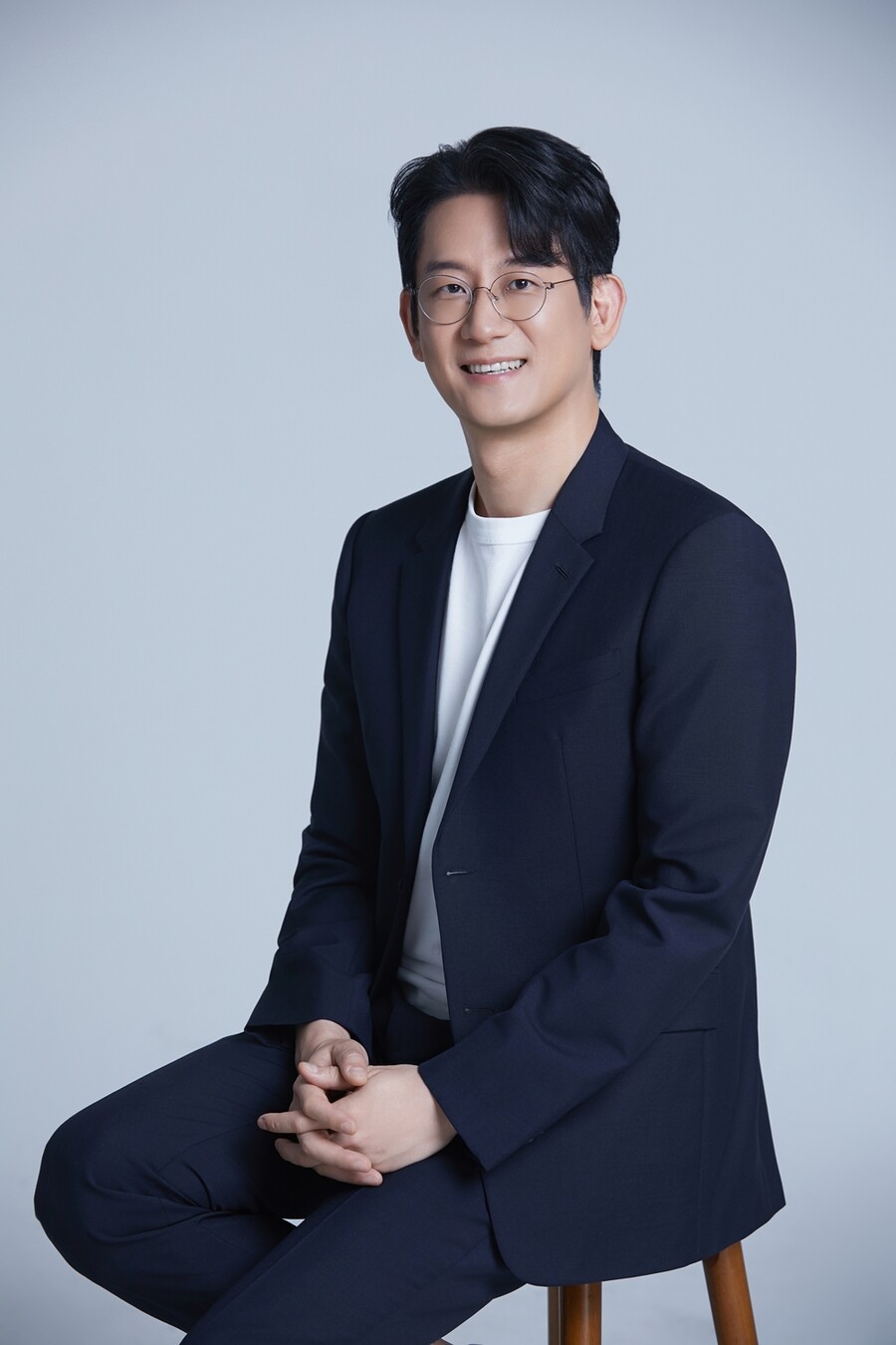 송은이, 엔터계 공룡 회사 만드나…'이숙캠' 정신과 전문의까지 영입[공식]