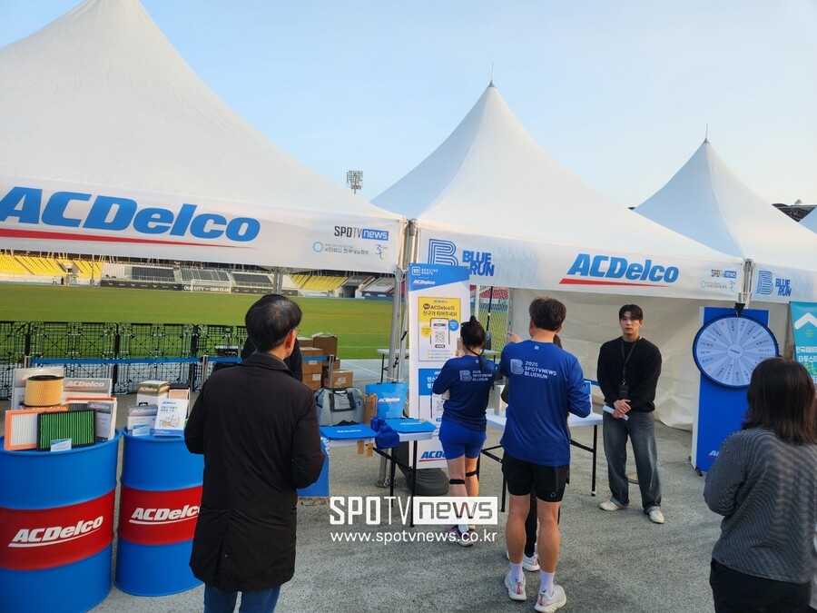 ▲ AC델코(ACDelco)는 엔진 오일 할인권과 마사지볼을 제공해 호평 받았다.
