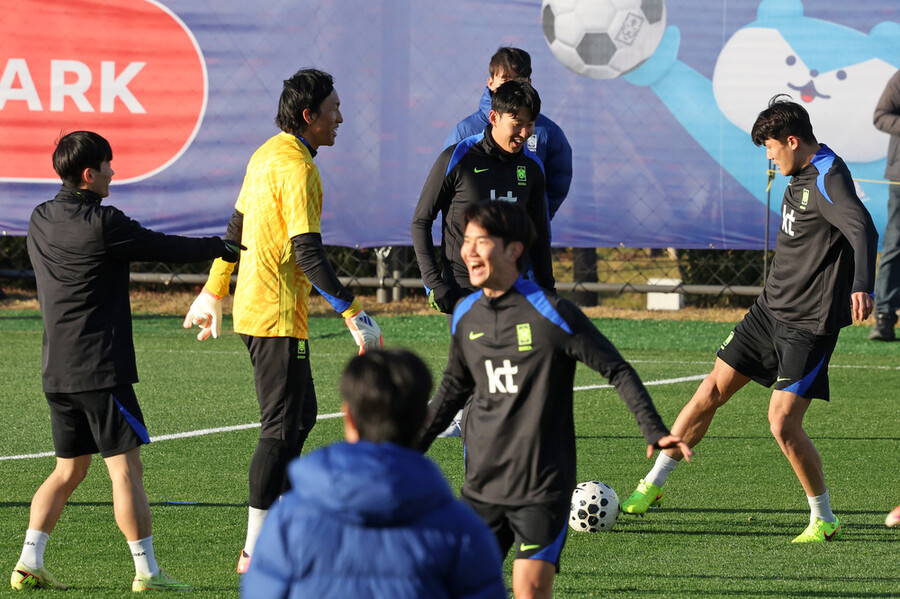 ▲ 10일 오후 충남 천안 대한민국축구종합센터에서 만난 김승규는 대표팀 골문을 둘러싼 경쟁이 뜨거워지자 눈빛과 말투에 다시 주전 자리를 향한 열망을 선명하게 드러냈다. ⓒ 연합뉴스
