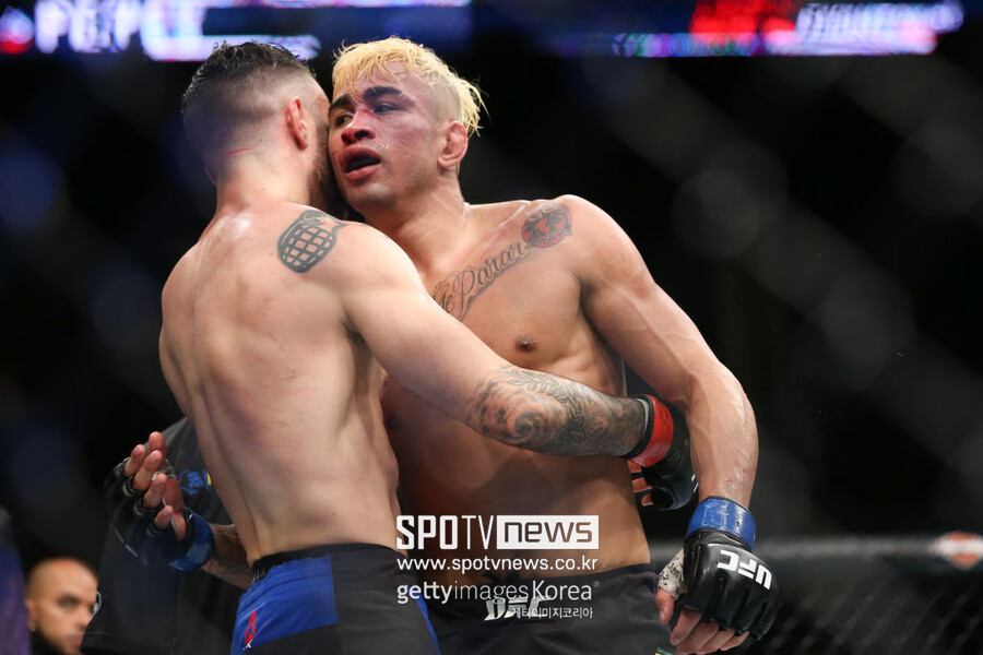 '충격' 전 UFC 파이터 교도소에서 숨진 채 발견…향년 38세