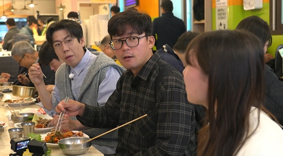 김대호 "고시원 총무 알바 중 재용 자막 보고 아나운서 결심"('홈즈')