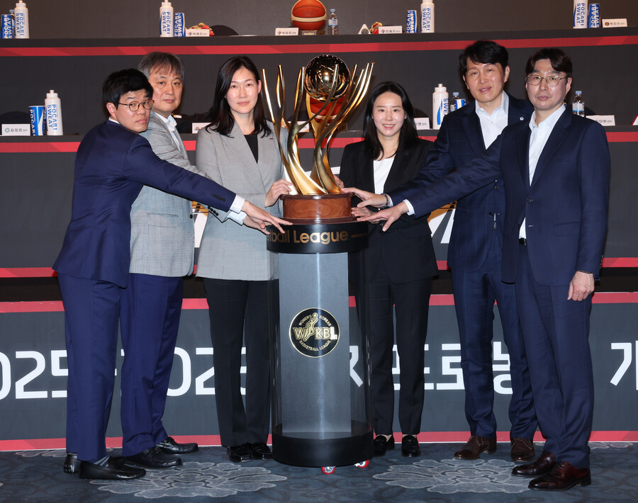 [WKBL 개막④]'초보' 최윤아 감독은 돌풍을 만들 수 있을까…'남농'만 경험한 이상범 감독의 길은?