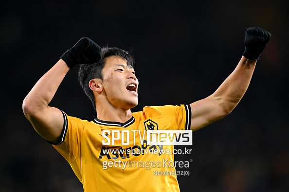 韓 축구 낭보! Hwang 시대 다시 열린다! '울브스통' 전격 부임…“중앙↔측면 가능 황희찬, 선발 도약 찬스 잡았다" 맞춤형 전술로 재편 가능성