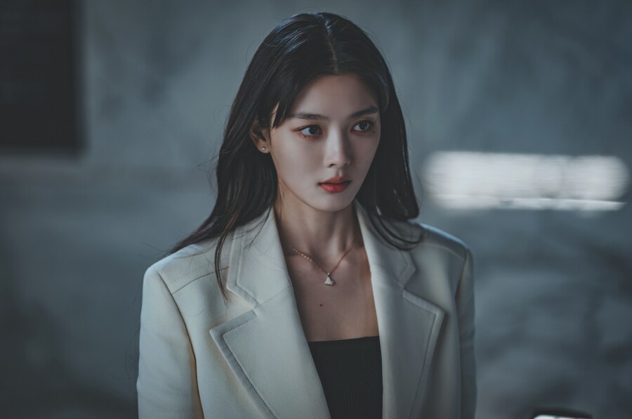 '친애하는X' 김유정, 빈틈없는 열연…욕망과 사랑 교차