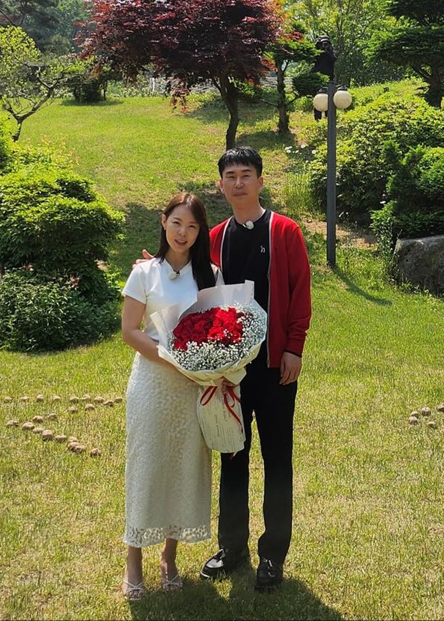 '나솔' 28기 영자 "영철님께 사랑 듬뿍…예쁘게 지켜봐달라"