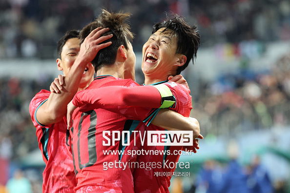 [SPO 현장] '이제 단 4골 남았다!' 손흥민, 역대 최다 득점자 차범근과 넉점 차...환상 FK 득점 통산 54호골 폭발!