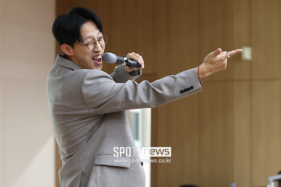 [포토S] 정진영, '열정 넘치는 강의'