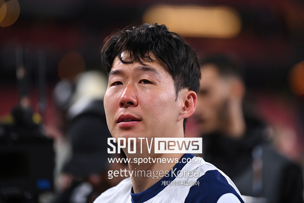 '손흥민과 재회' 토트넘 오피셜 공식 발표 나올까...韓서 LAFC와 친선 매치 검토→SON 마케팅적 활용에 팬들 분노