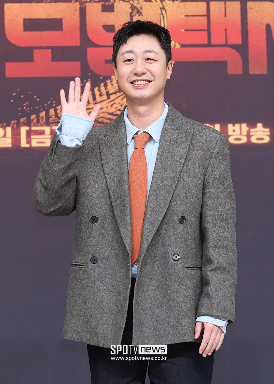 [포토S] 배유람, 기분 좋은 미소
