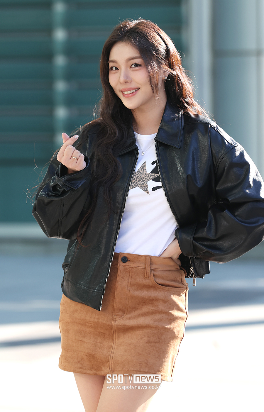 [포토S] 에일리, '강추위에도 초미니'