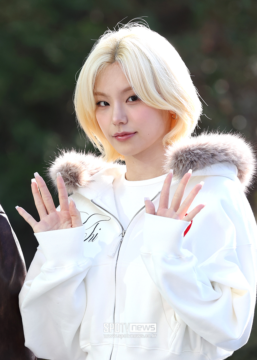 [포토S] 있지 예지, '금발이 반짝'