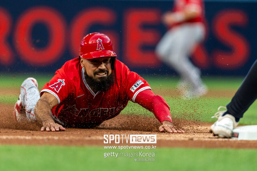 얼마나 싫으면 이럴까…558억 줄테니 나가라, "MLB 최악의 먹튀" 방출 고려