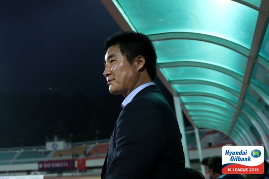 [SPO 현장] '0-6 대패+꼴찌 탈출 실패' 안산 최문식 감독 "매를 호되게 맞은 느낌...다음 시즌 철저히 준비할 것"