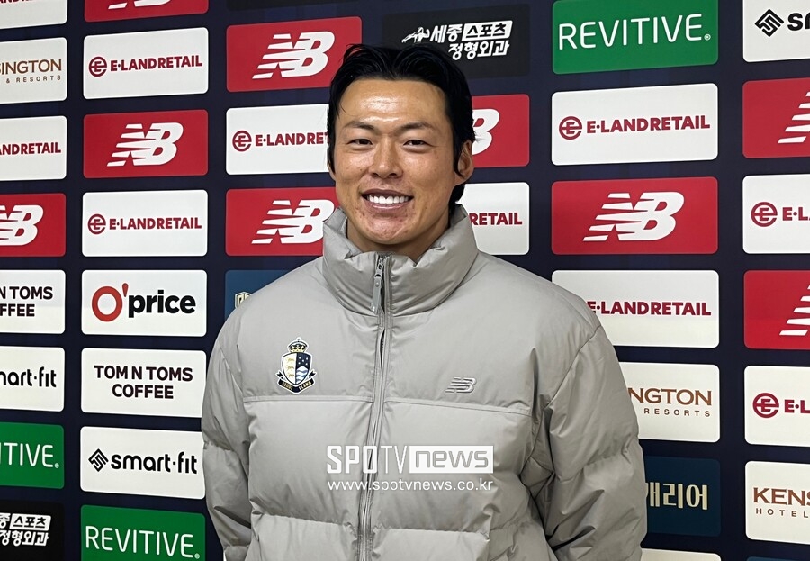 [SPO 현장] '서울E 수문장' 구성윤 "가족 같은 분위기, 꼰대 문화 NO...승격 역사 쓰고 싶어"