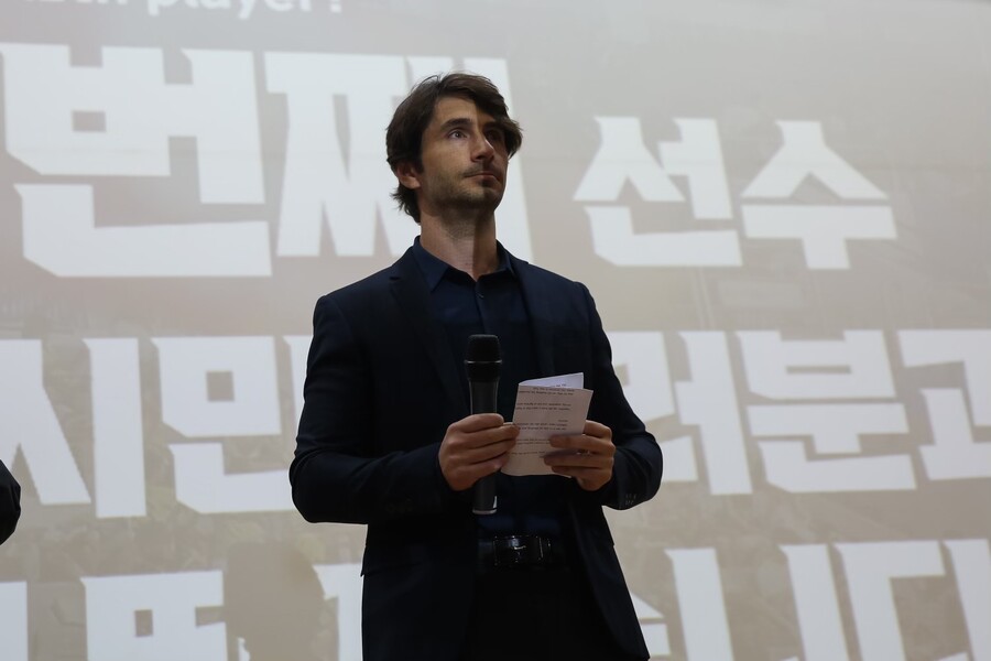 [SPO 현장] '파주 프런티어FC 신임 감독' 제라드 누스 "K리그는 아시아에서 가장 강한 리그...맞붙는 축구할 것"