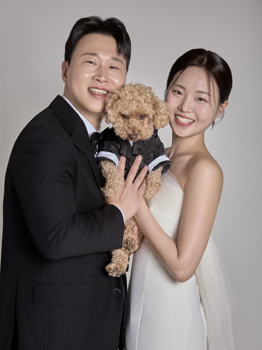 '19년 만의 한국시리즈' 한화, 비시즌 결혼 릴레이…투수 김종수·박윤철 전력분석원·변가희 프로  29일 결혼식