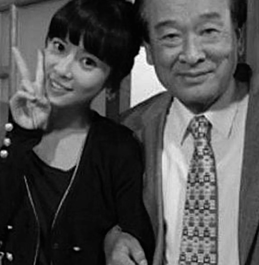 오래 침묵했던 황정음, 故이순재 죽음에 입 열었다 "영원히 기억할게요"