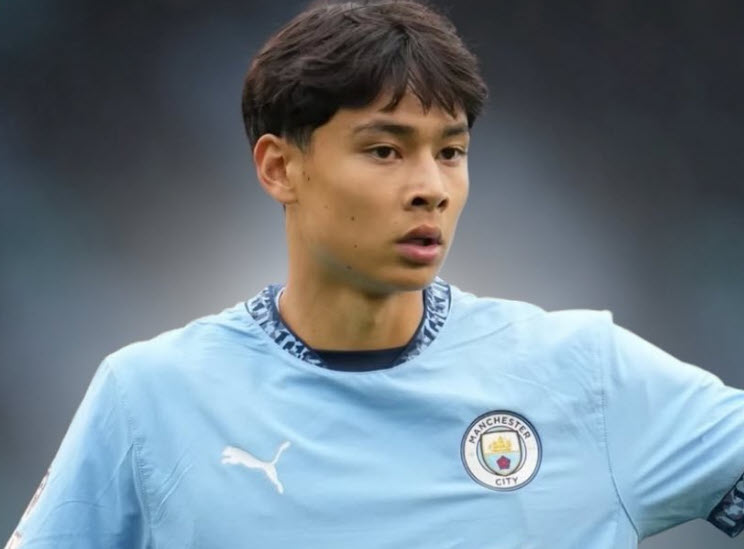 맨시티 유스 포기→"옥스퍼드 법대 진학"…英 U16 국가대표 출신 미드필더 '파격' 선택 "축구를 정말 사랑하지만"