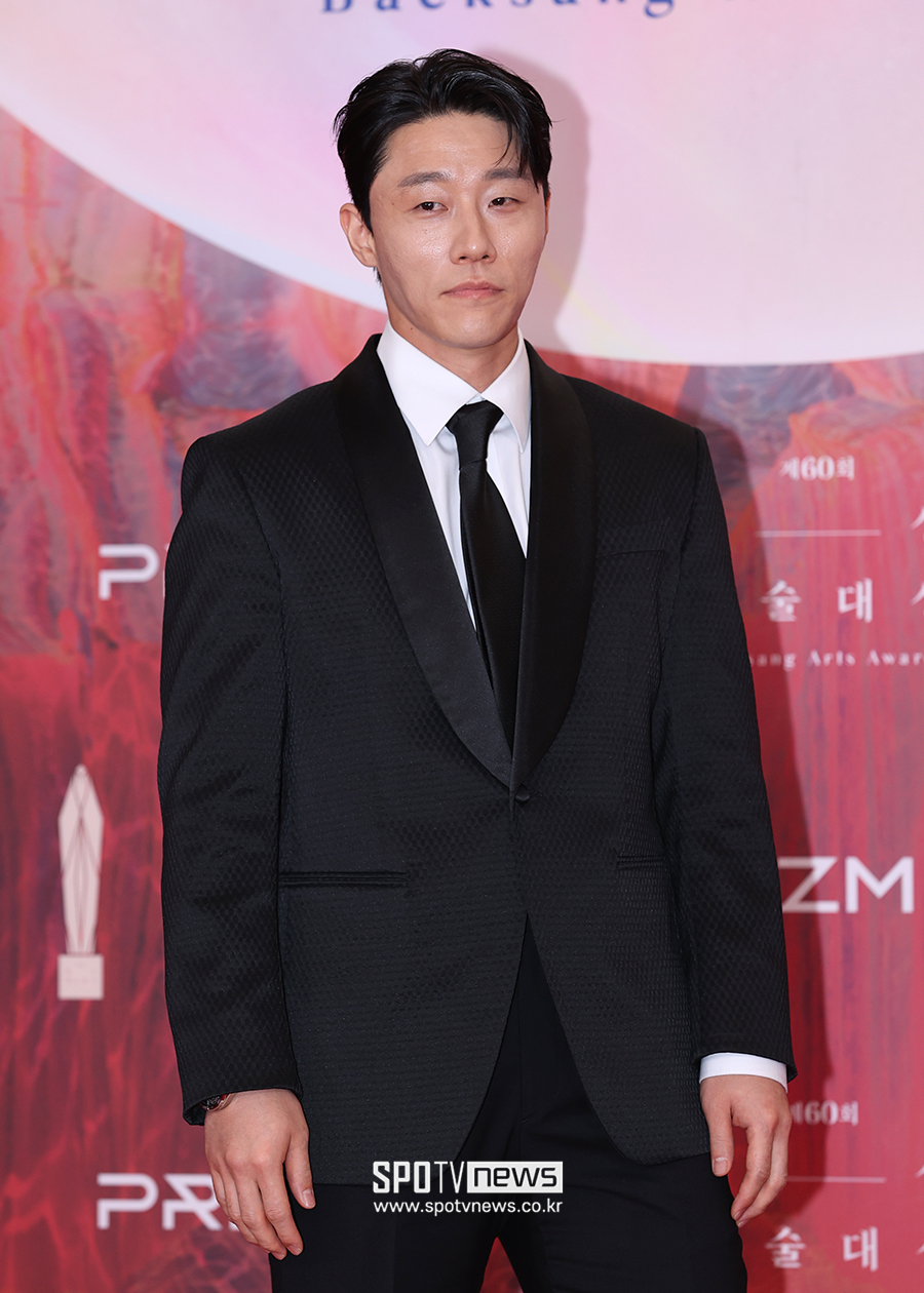[단독]'김부장' 이신기, 차기작은 '건물주'…미야비·심은경의 장의사 된다
