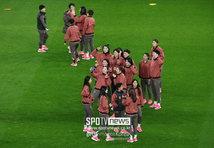 '골골골골골골골골' 중국 축구 수치당했다…"20년 동안 변한 게 없다" 7만명 앞에서 8실점 대굴욕