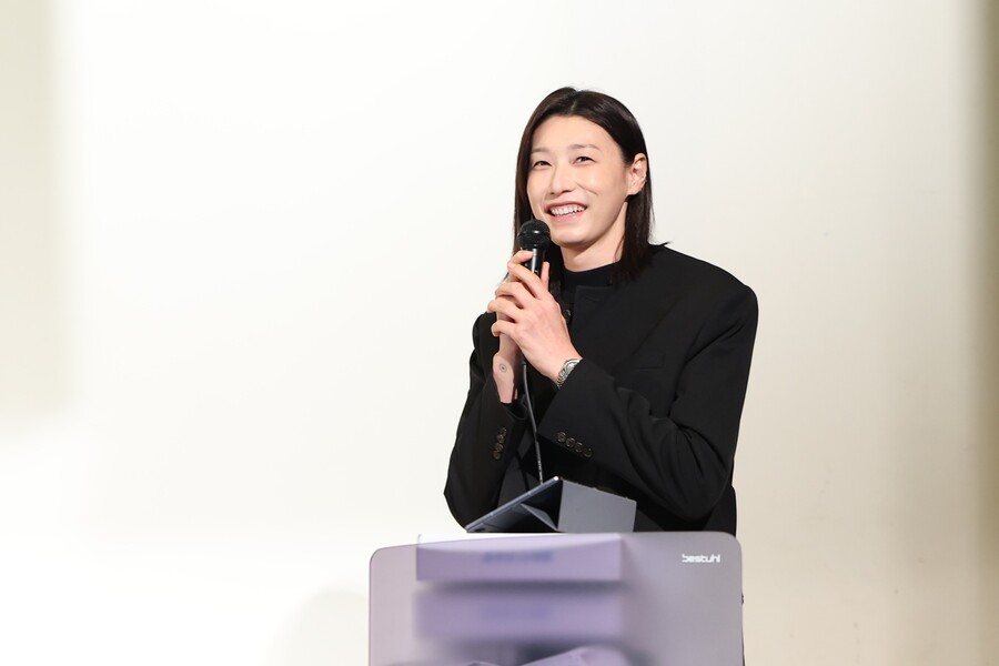 ▲ 김연경 경남여중 멘토링 ⓒKADA