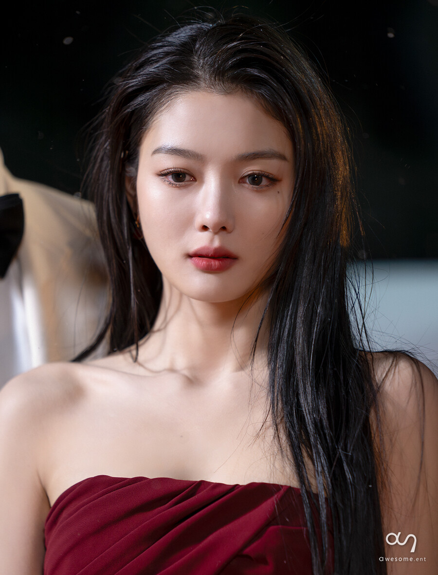 '친애하는X' 김유정, 백아진 감정선 장악…내면 균열X성공 '정면 충돌'