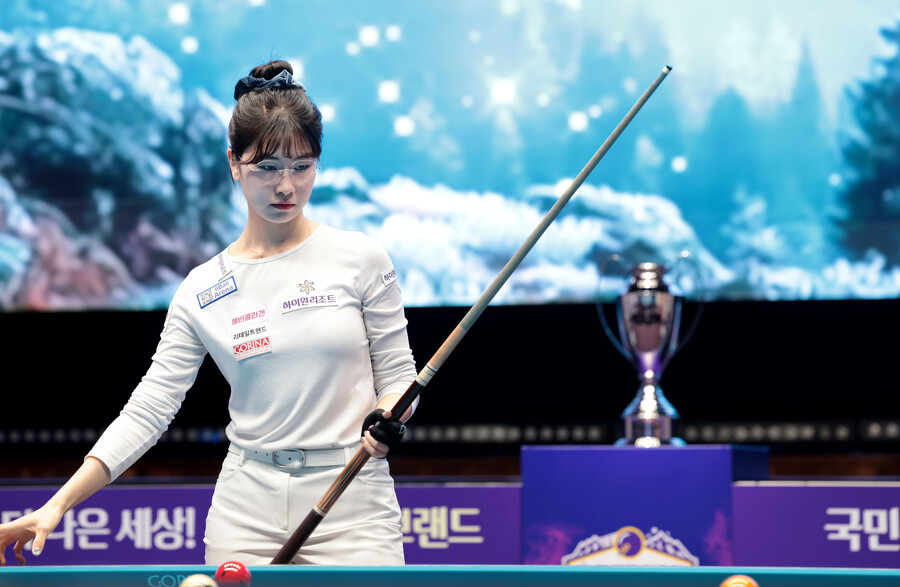 '4년 9개월 만에 우승' 부활 신호탄이었나…이미래, 16강 가볍게 돌파→이번엔 진짜 전성기 모드! '스페인 전설' 산체스도 2연속 우승 순항