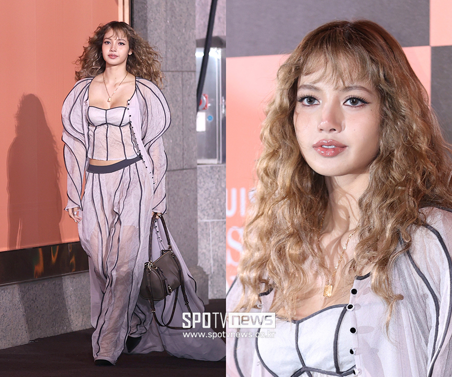 '파격 란제리 시스루' 블랙핑크 리사, 평범한 거리마저 런웨이로 바꾼 '핫걸'