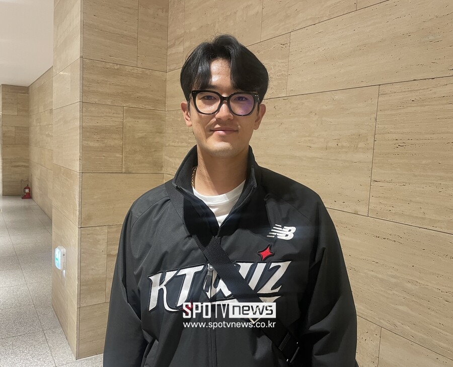 대체 '고영표'에게 KT 팬들은 어떤 의미길래…"진심 전하려 늘 고민하죠" 이토록 애틋할까