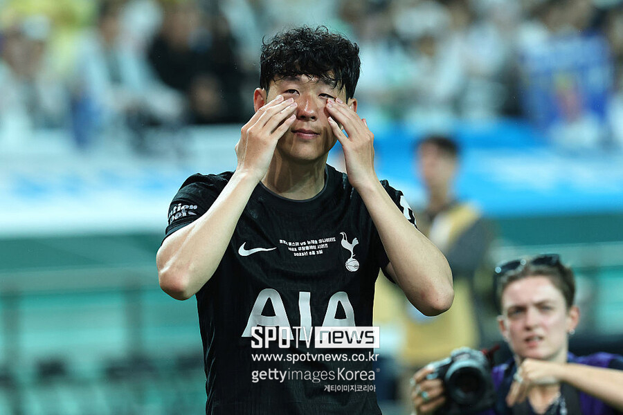 "나도 토트넘에 가면 반겨줄까" 손흥민 걱정은 기우였다…SON, 감동 복귀  "12월 10일, 런던으로 돌아가요"