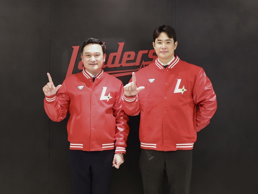 ▲ SSG는 “김재환 영입은 팀 OPS 보강과 장타력 강화라는 명확한 목표 아래 진행됐다. 리모델링을 위한 경쟁 기반의 팀 컬러를 유지하면서도, 베테랑의 경험이 젊은 선수들과 시너지를 낼 것으로 기대하고 있다. 선수 또한 새로운 환경에서의 도전 의지가 강해 구단은 가능성을 봤다”고 밝혔다. ⓒSSG랜더스
