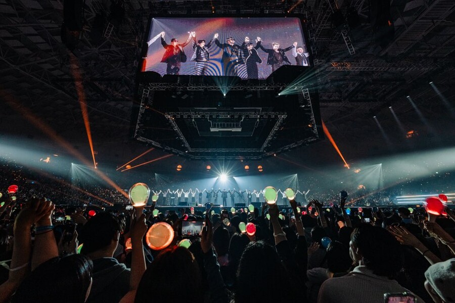 ▲ god. 제공| 젬스톤이엔엠
