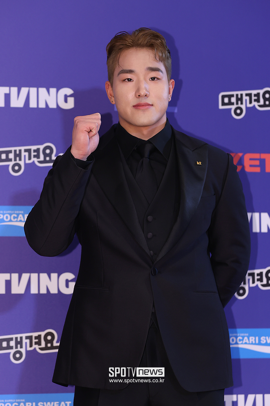 안현민, 역대 9번째 '신인상-GG' 동시 수상!…김성윤 아닌 '레이예스' 외야수 수상+구자욱까지