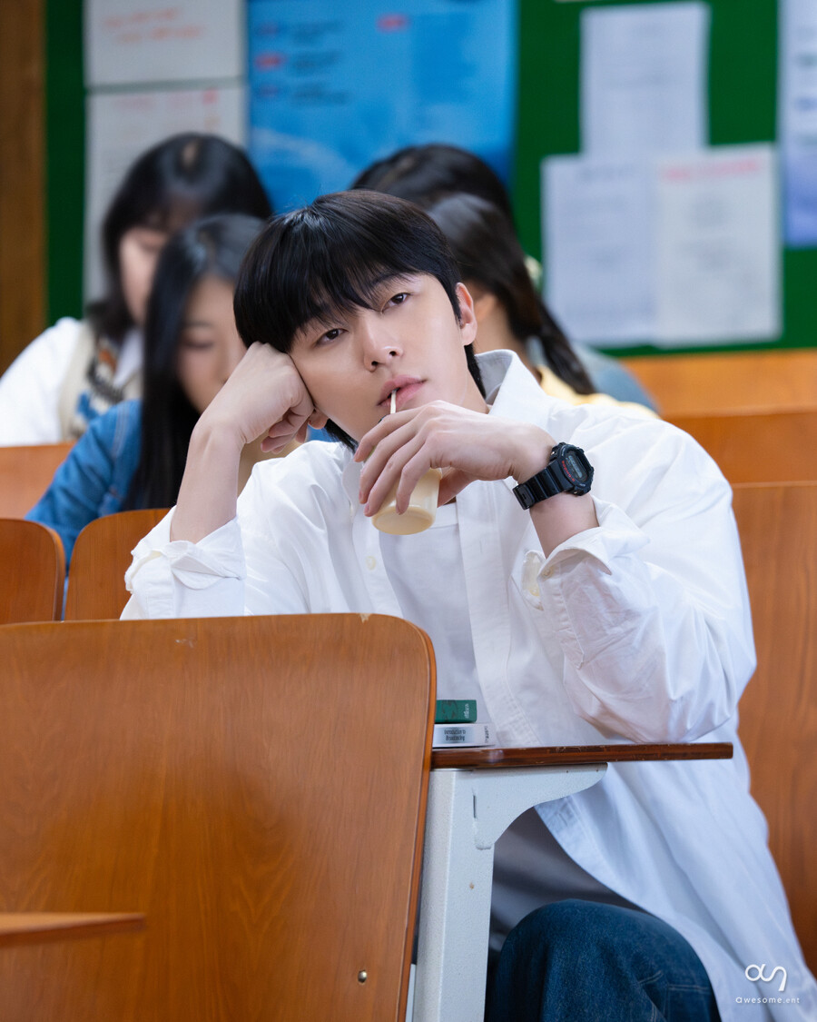 '경도를 기다리며' 박서준, 현실 남친美 터졌다…캐릭터 디테일 비결은