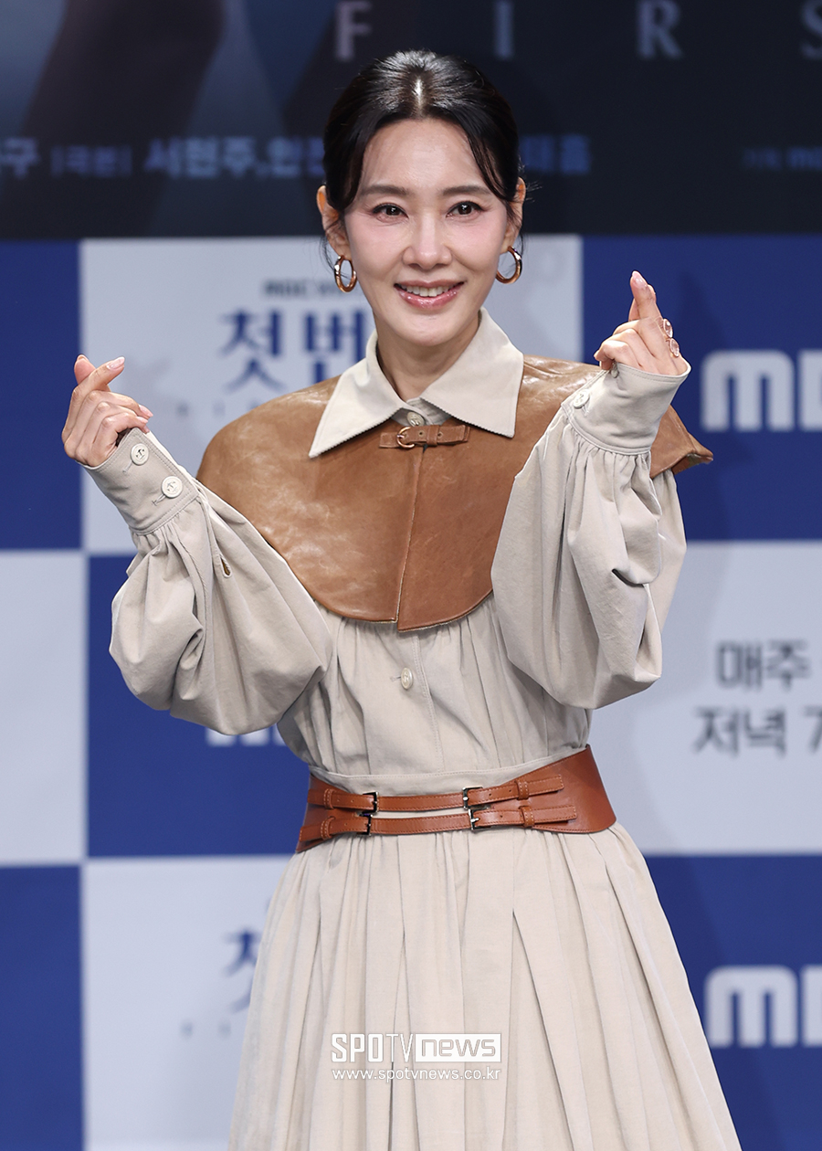 [포토S] 오현경, '하트 뿅'