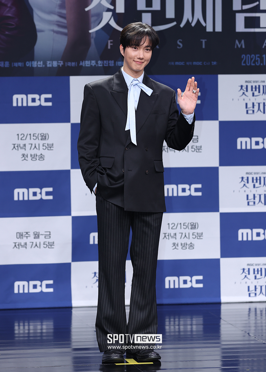 [포토S] 박건일, '훤칠하네~'