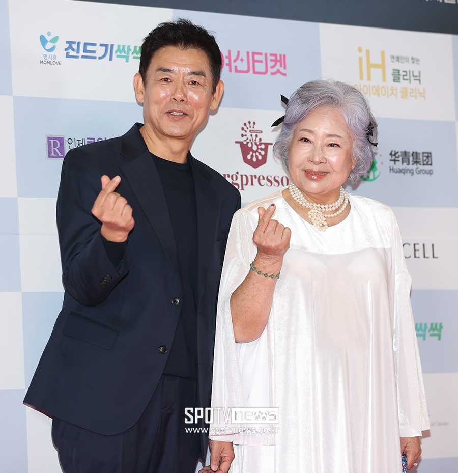 [포토S] 성동일-정혜선, '합쳐 90년 연기 인생'