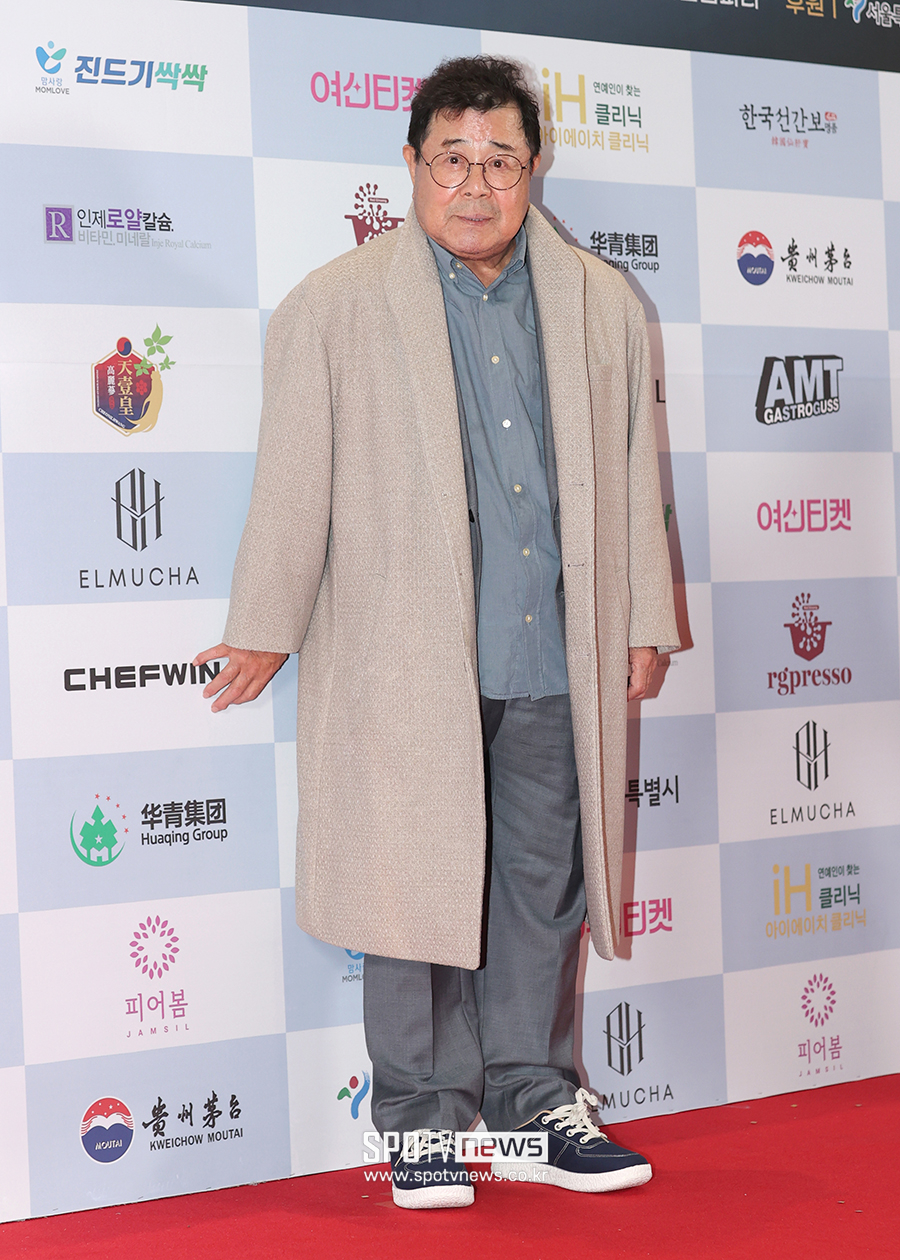 [포토S] 백일섭, '영원한 꽃할배'